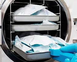 Detergente para limpeza de autoclave
